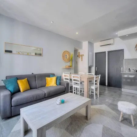 Apartman Le Chris - *